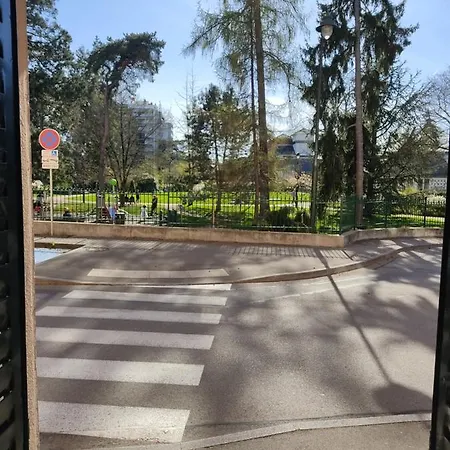 Magnifique Face Au Parc Thermal 公寓 托农莱班